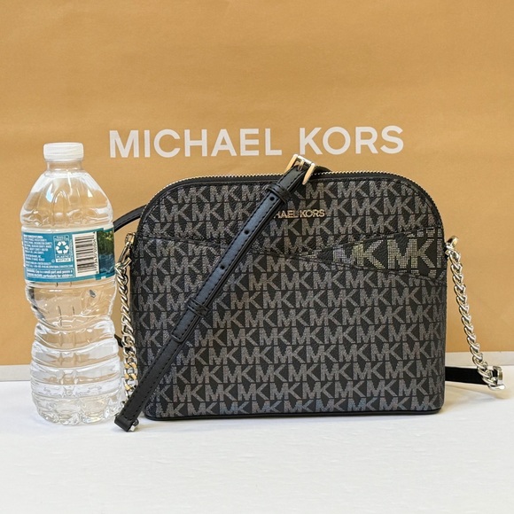 Michael Kors Handbags - Michael Kors Jet Set Travel Medium Dome Crossbody Bag MK Silver/Black